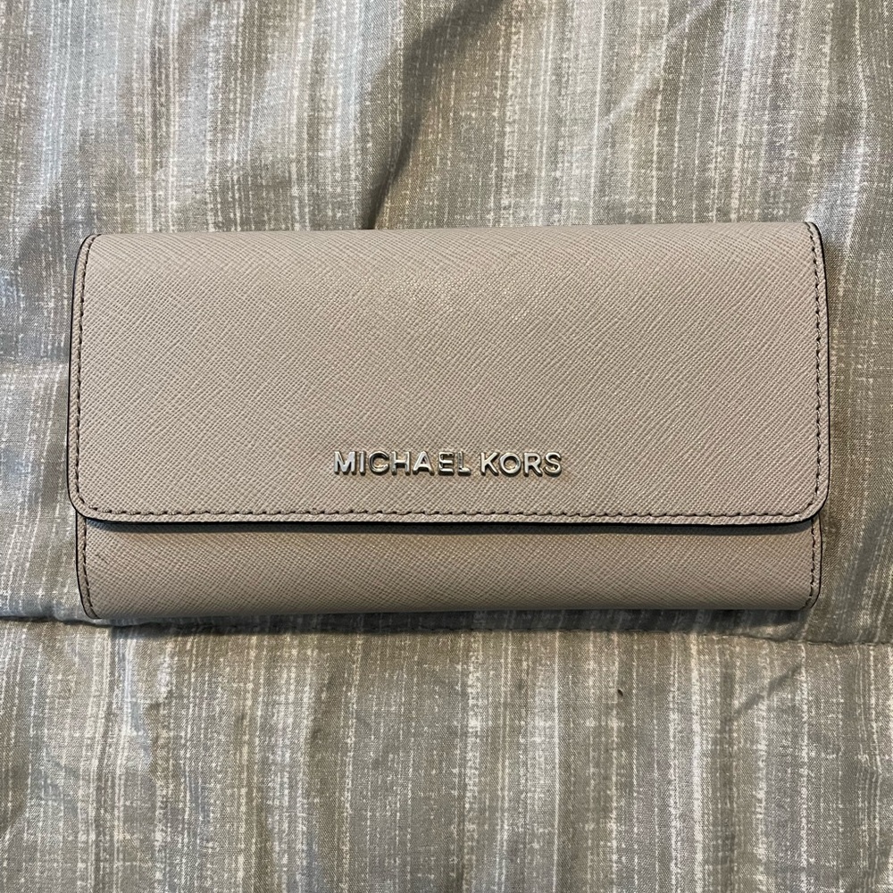 Michael Kors wallet